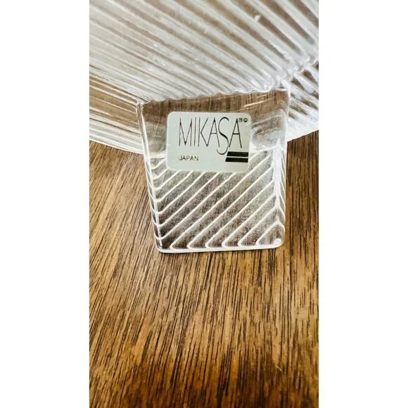 Mikasa crystal photo frame, free standing, gift giving, heavy crystal, - Picture 3 of 8